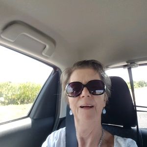 Meet your Posher, Patricia